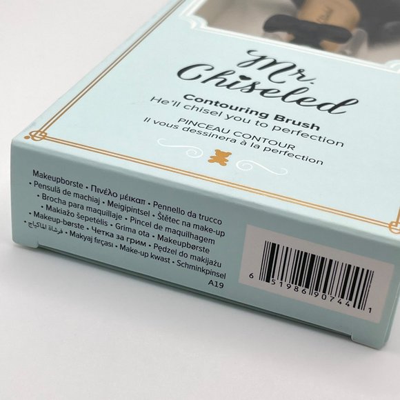 Too Faced Mr. Chiseled Contouring Brush – New In Box - Picture 4 of 6